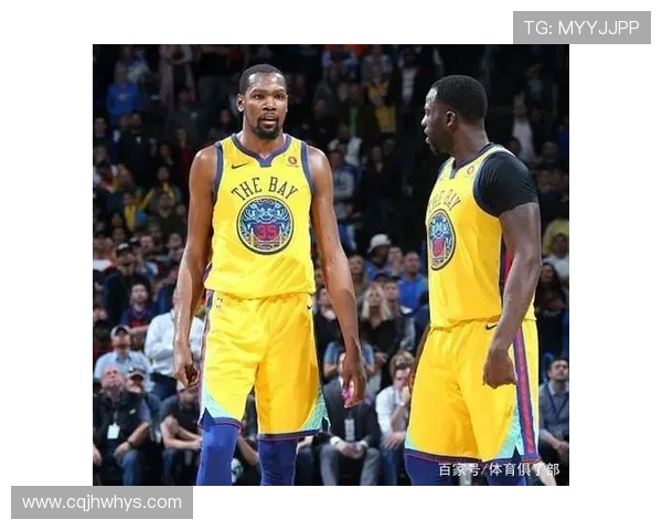 火箭队与勇士宿敌对决战绩汇总与战术比较